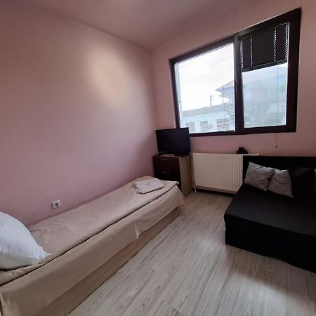 Guest Rooms Simona 2 Opanets Экстерьер фото