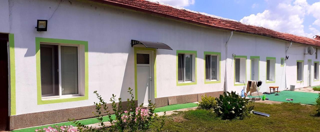 Guest Rooms Simona 2 Opanets Экстерьер фото