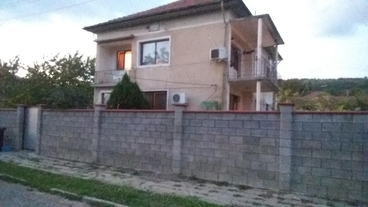 Guest Rooms Simona 2 Opanets Экстерьер фото